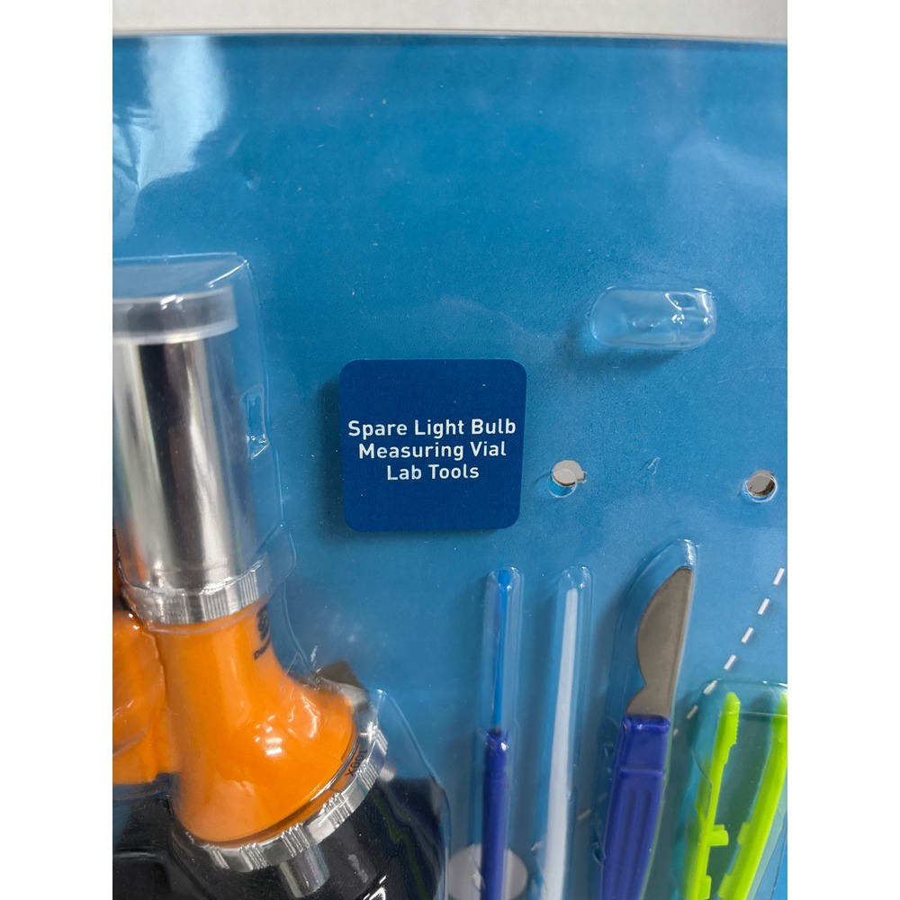 Discovery Microscope Science Kit STEM Set with Tools and Specimen Vials - Picture 6 of 7